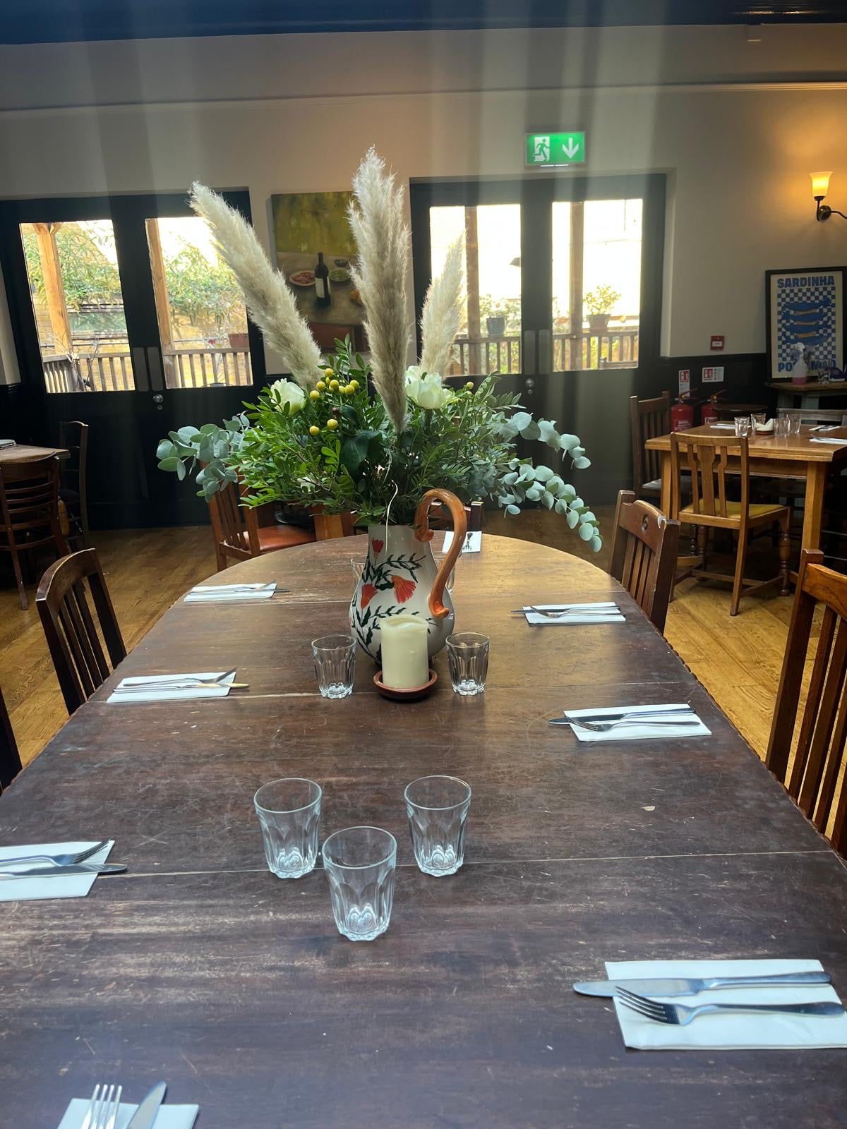 Pub & Restaurant Flowers