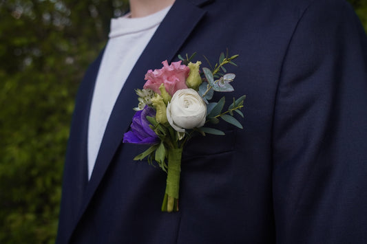 Buttonholes - Large